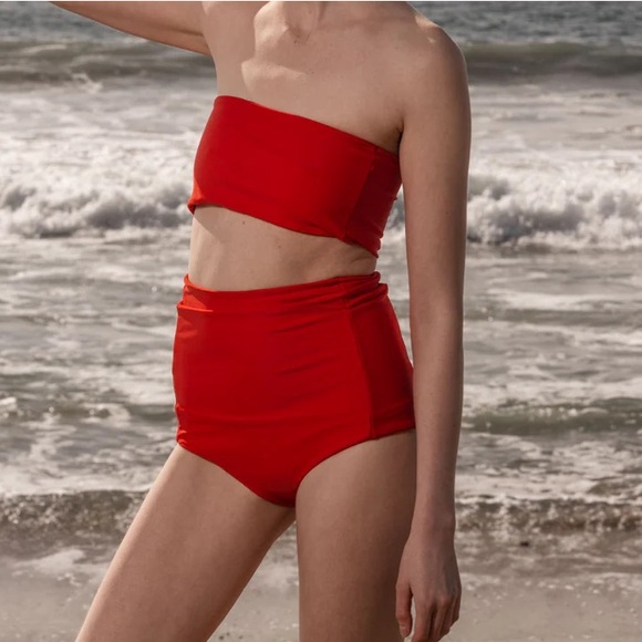 HEIDE MERRICK Red Strapless Bikini Set Size XS - Picture 2 of 8